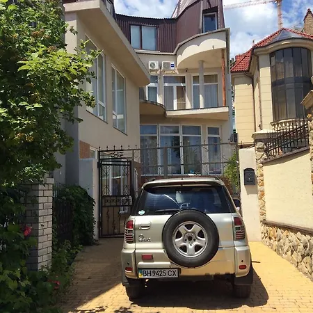 Cozy House Near The Sea *